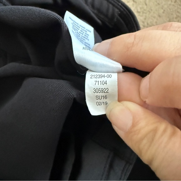 Athleta Mesh Sonar Cropped Active Workout Black Leggings Size Small athletic - Picture 10 of 12